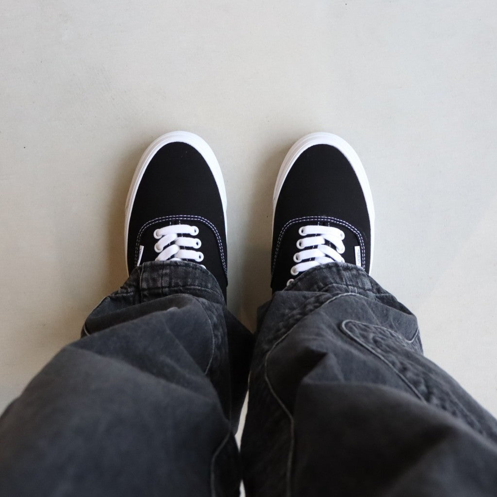 LX Authentic Reissue 44 #BLACK/WHITE [VN000CQABA2]