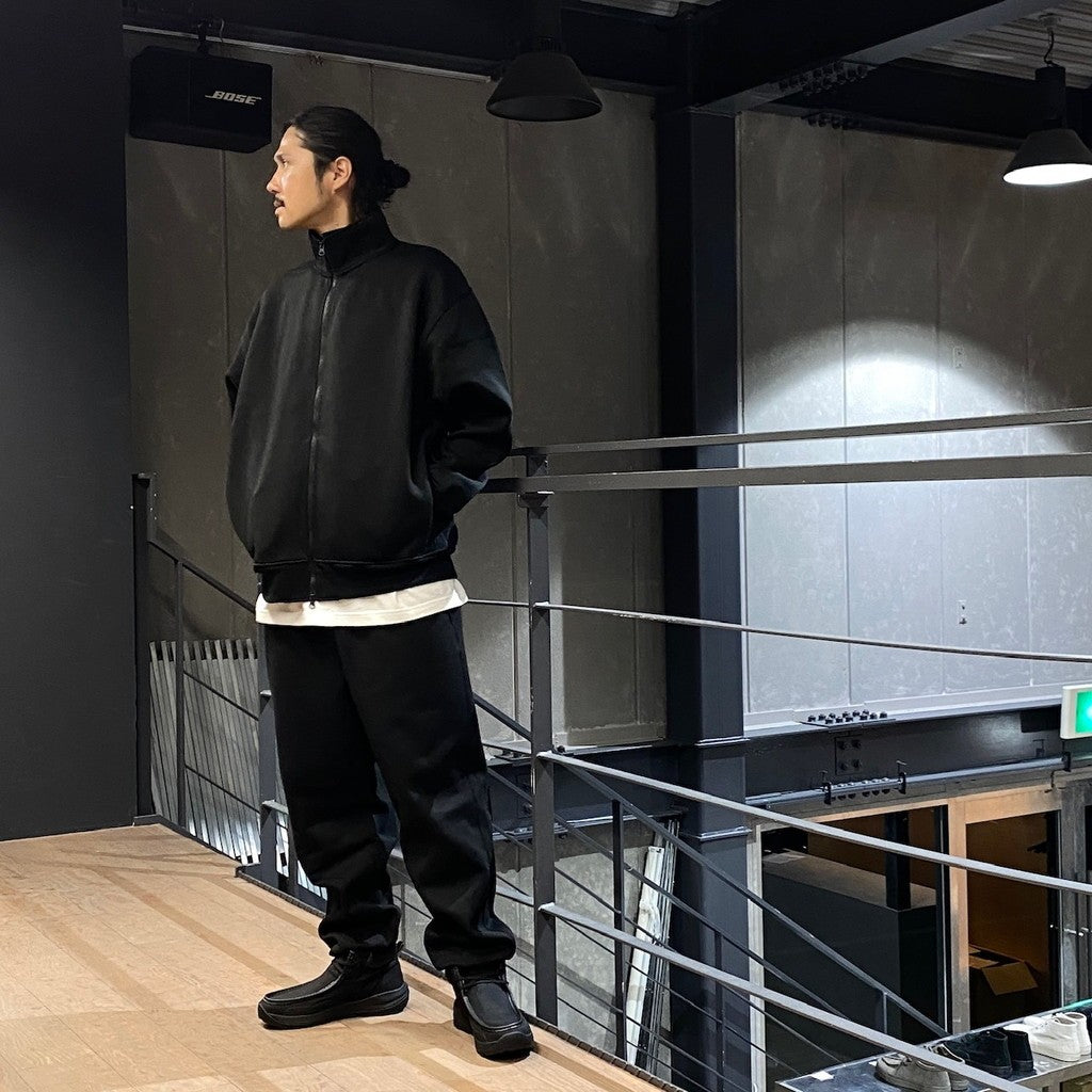 科技運動風拉鍊開襟衫 #黑色 [BE-54024W]