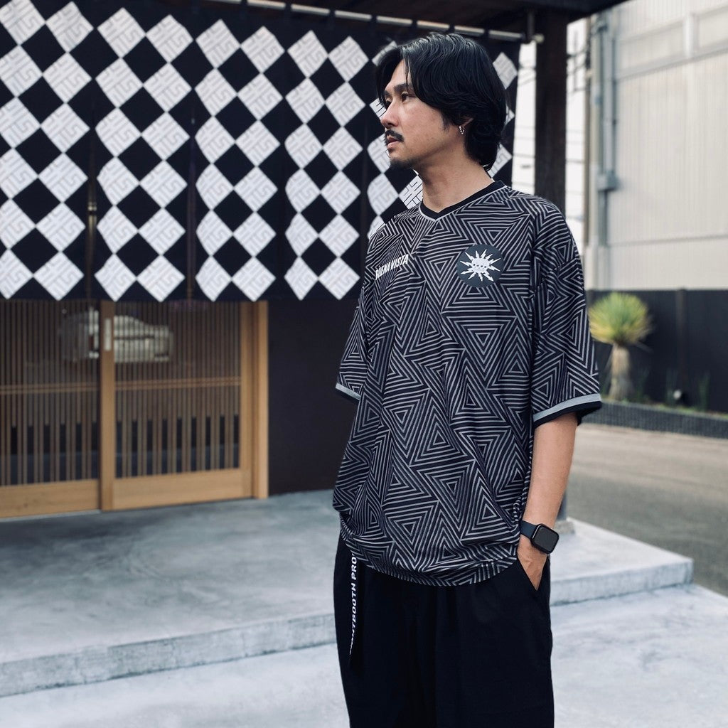Triangle game shirts #black [BV-CUT2630110]