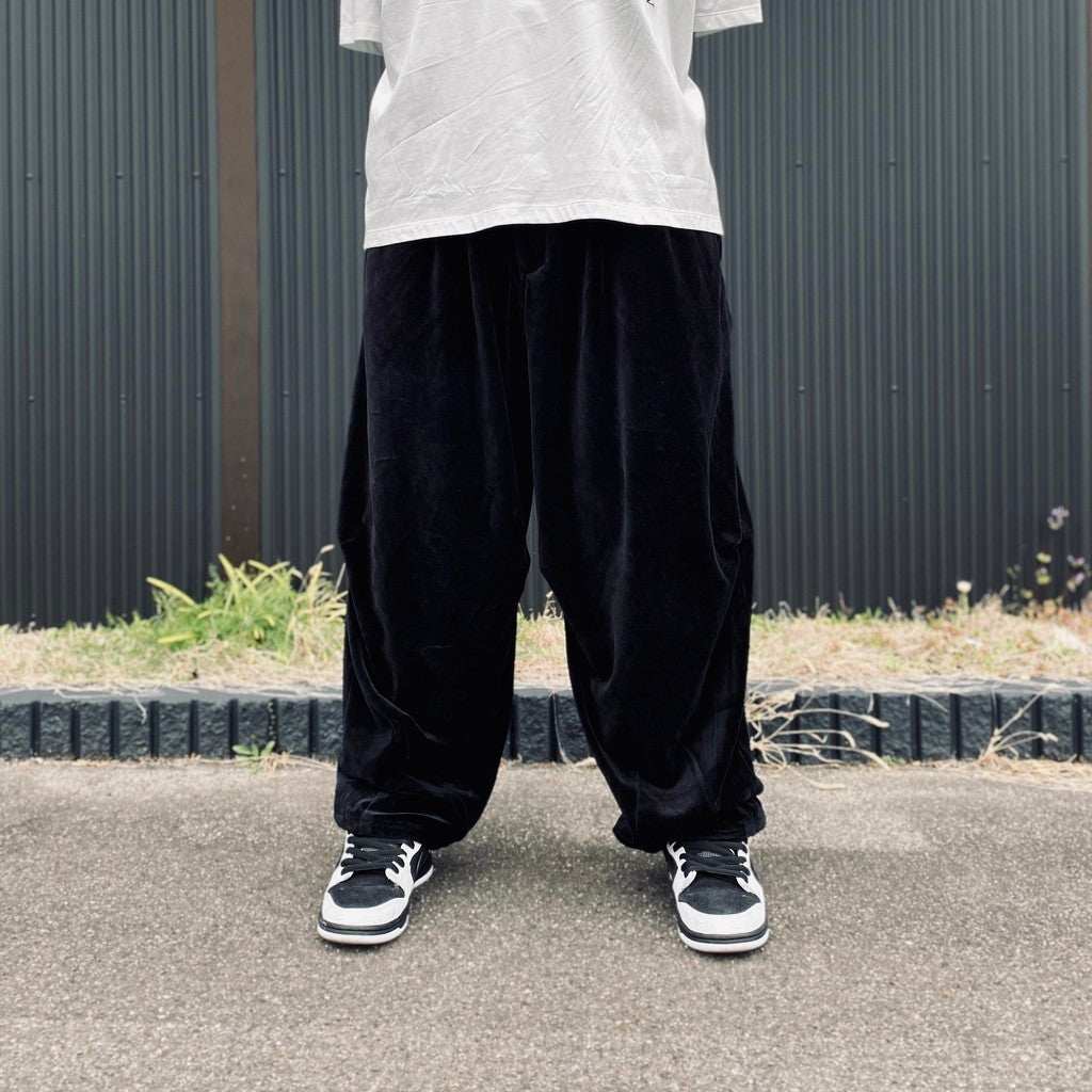 VELOUR BALLOON PANTS #Black [SS26-B06] - cocorozashi 三重県四日市