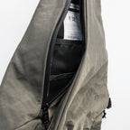 TEXTURED TWILL LAYERED SLINGER BAG #CHARCOAL [FTT36262B0009]
