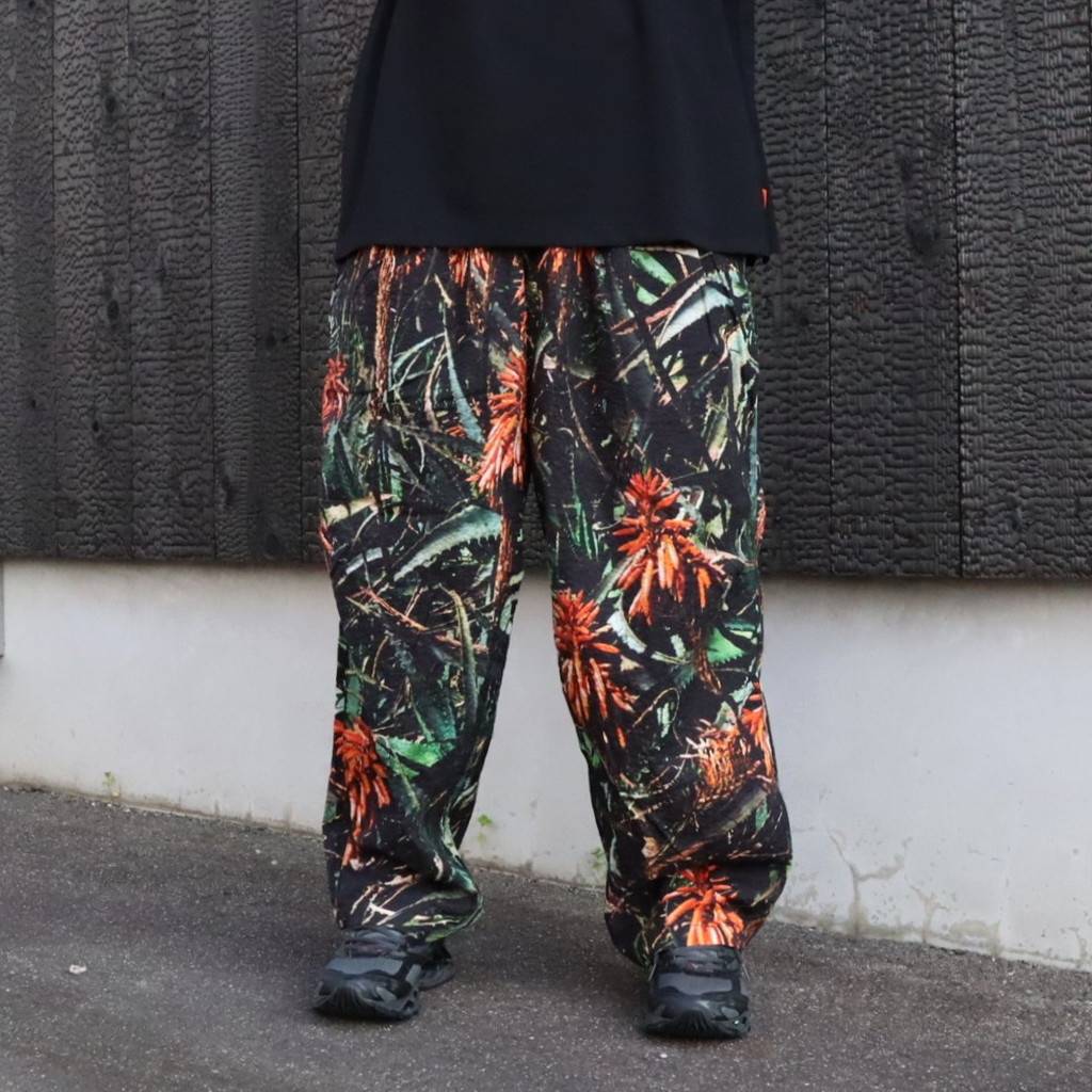 ALOE BALLOON PANTS #Black [SU26-B01]
