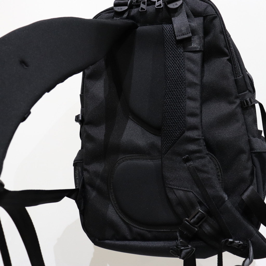 950 DAYPACK #BLACK [FNI31232B0001]