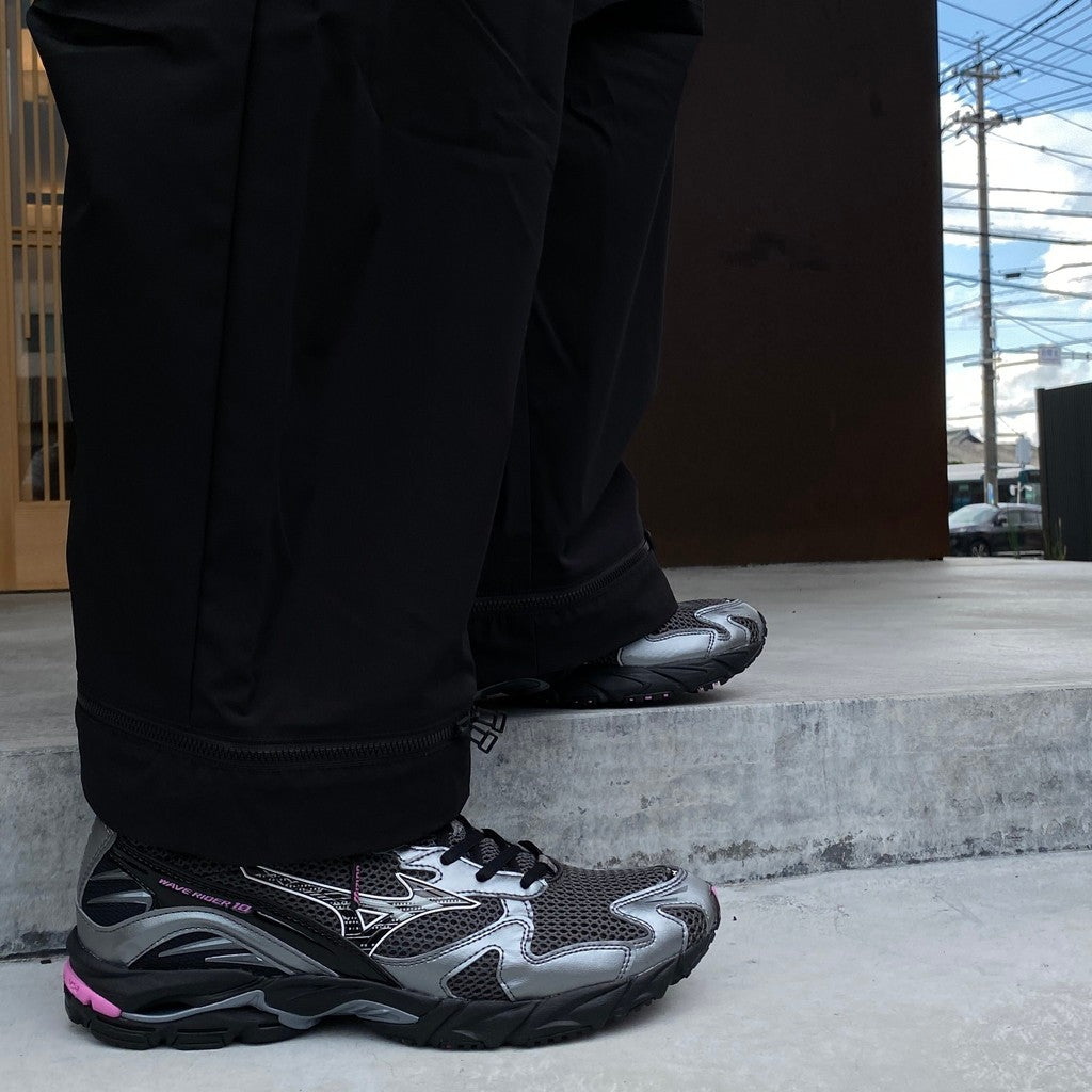 WAVE RIDER 10 #CHARCOAL / BLACK / PINK [D1GA261D] - cocorozashi