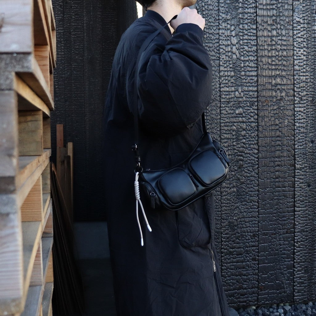 TECH LEATHER TACTICAL SHOULDER #BLACK [FEL34261B0004]