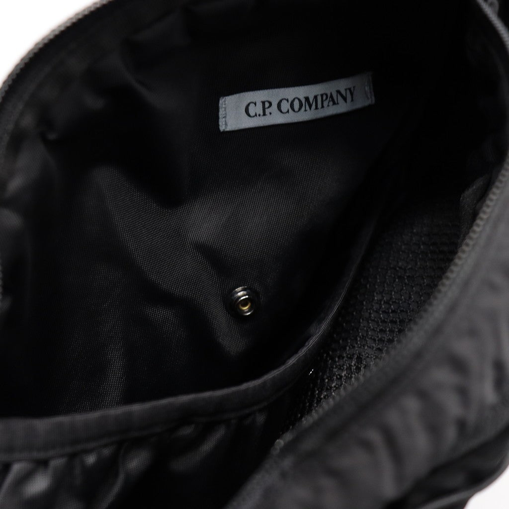 NYLON B CROSSBODY BACKPACK #BLACK 999 [RCCMAC735A-005269G]