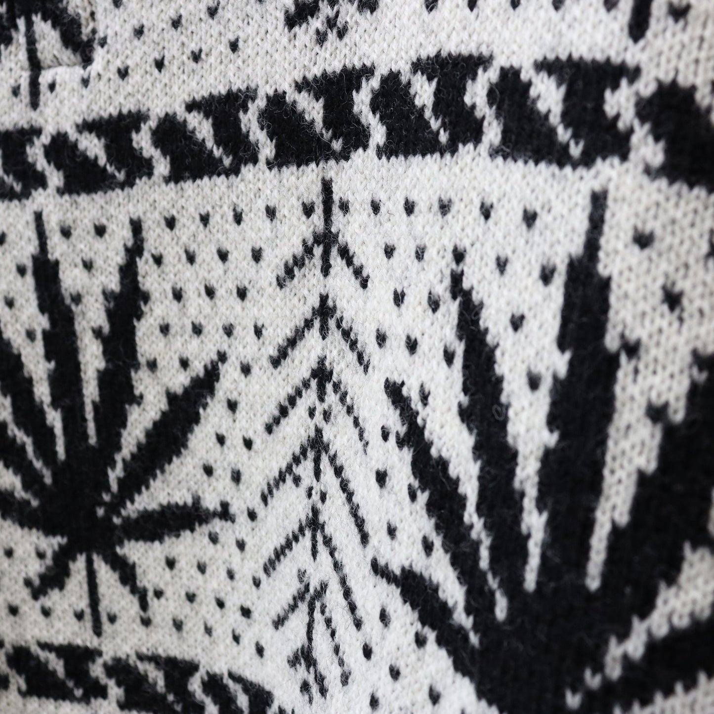 HIGHTIMES | CREW NECK SWEATER #WHITE [HIGHTIMES-WM-KN05]