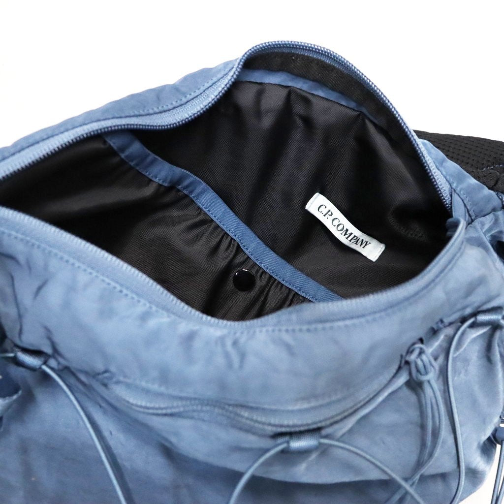 NYLON B LENS CROSSBODY RUCKSACK #ORION BLUE 871 [21CMAC735A-005269G-26FWP]