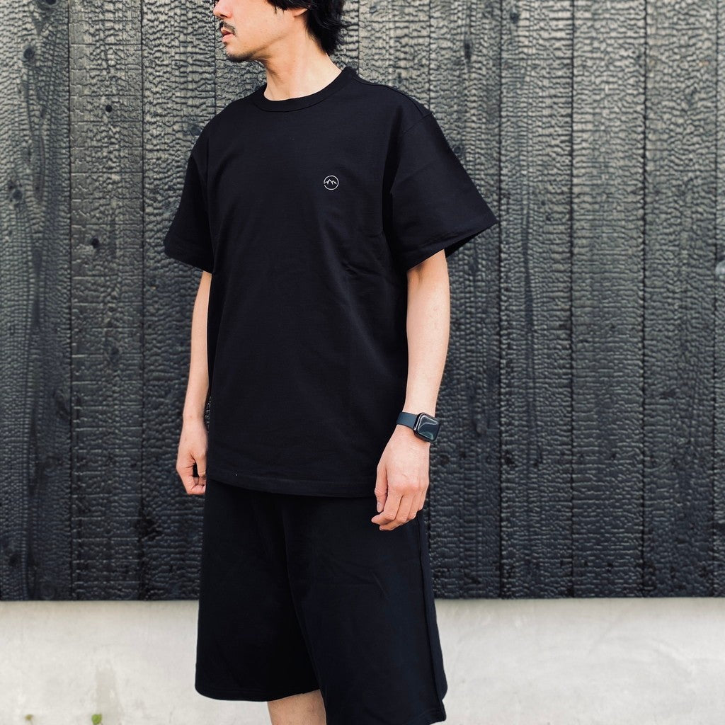 BACK LOGO TEE #BLACK [HOD26-01-TS006]