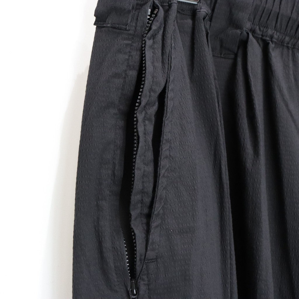 SEERSUCKER CARGO BALLOON PANTS #Black [SU25-B06]