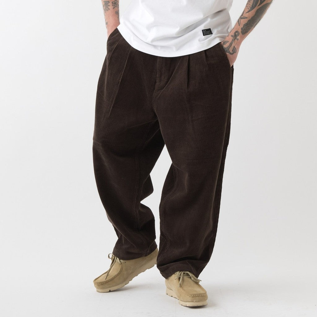 WALLIES #BROWN [F32620-PN22]