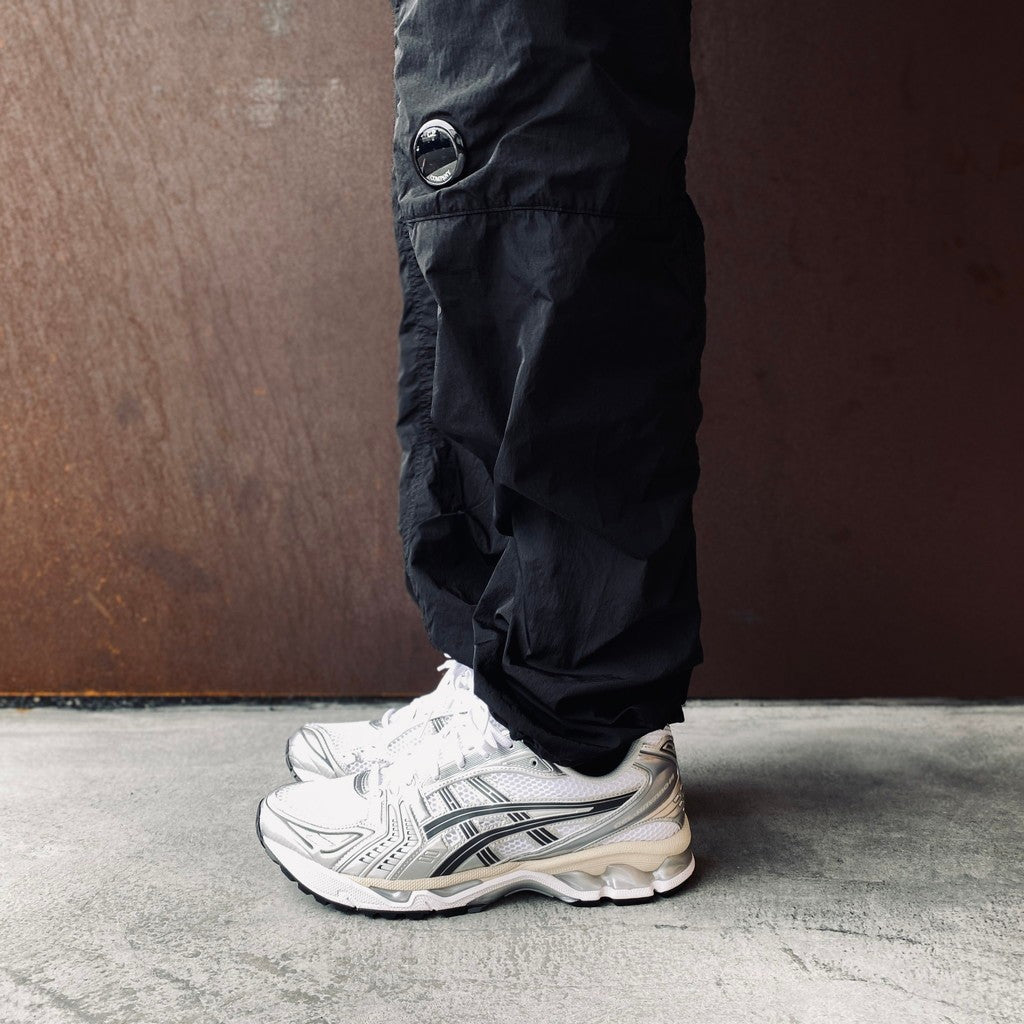 GEL-KAYANO 14 #WHITE/GRAPHITE GREY [1203A537]