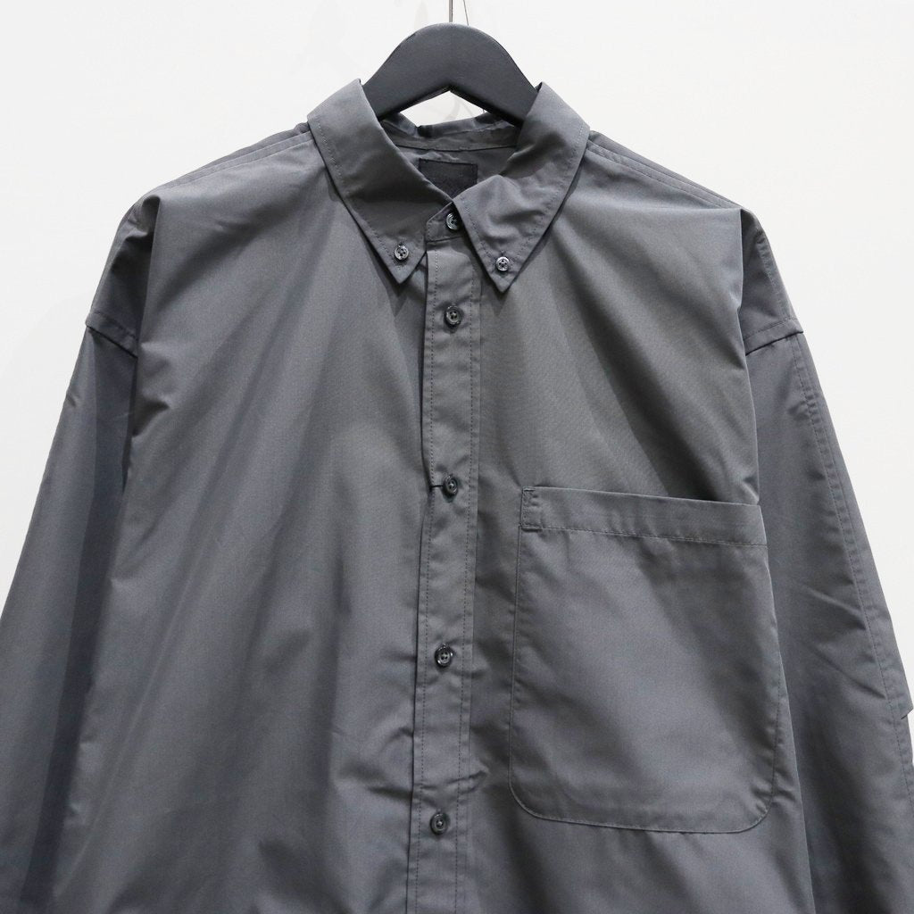 TECH BUTTON DOWN SHIRT L/S #CHARCOAL [BE-80025]