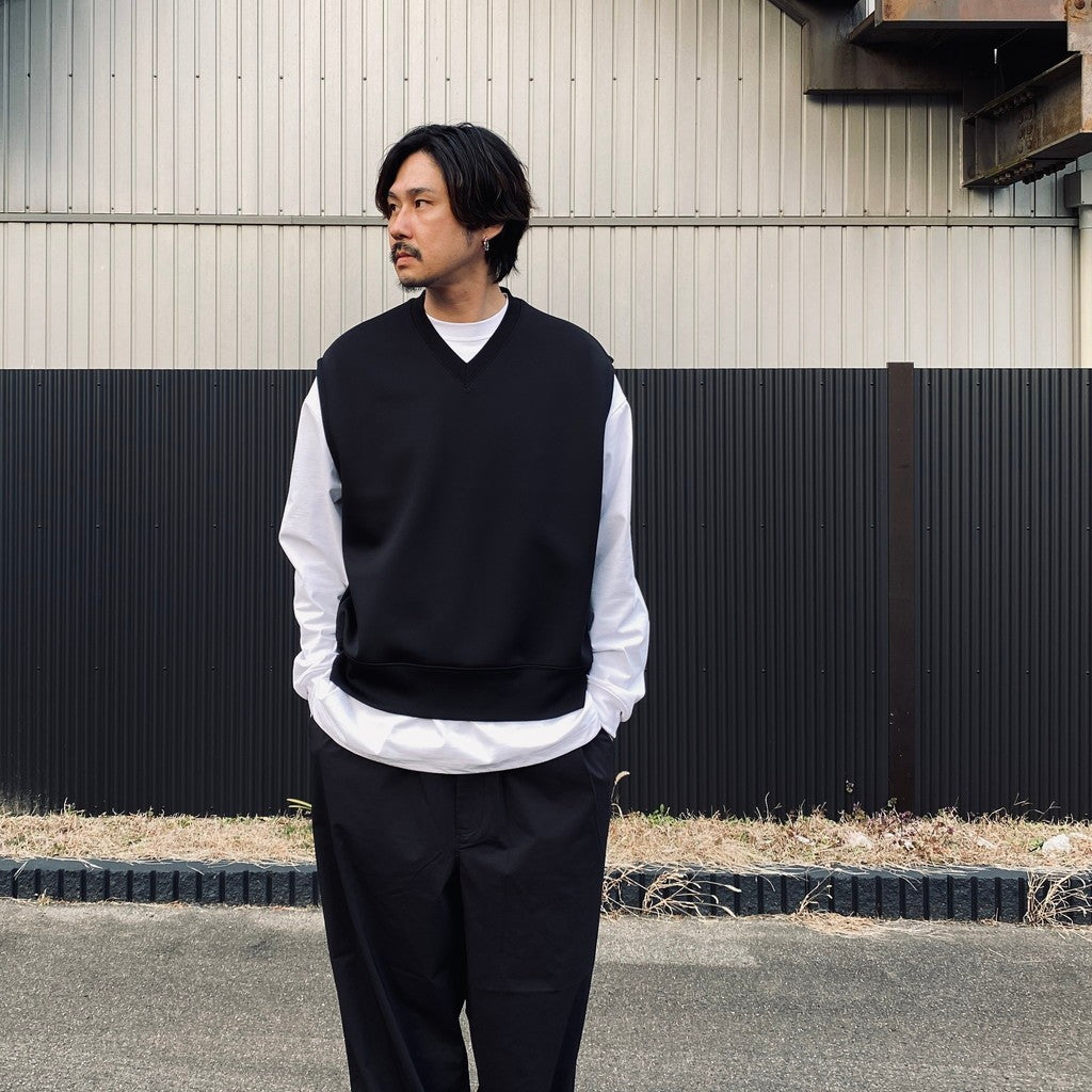 TECH SCUBA KNIT VEST #BLACK [BE-42026]