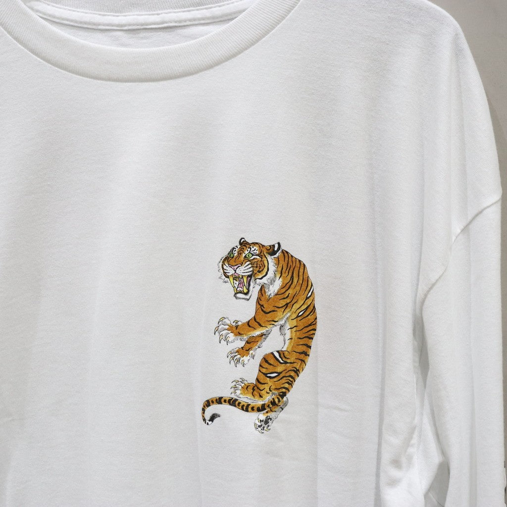 TIM LEHI | CREW NECK LONG SLEEVE T-SHIRT ( TYPE-2 ) #WHITE [24FW-WMT-LT02]