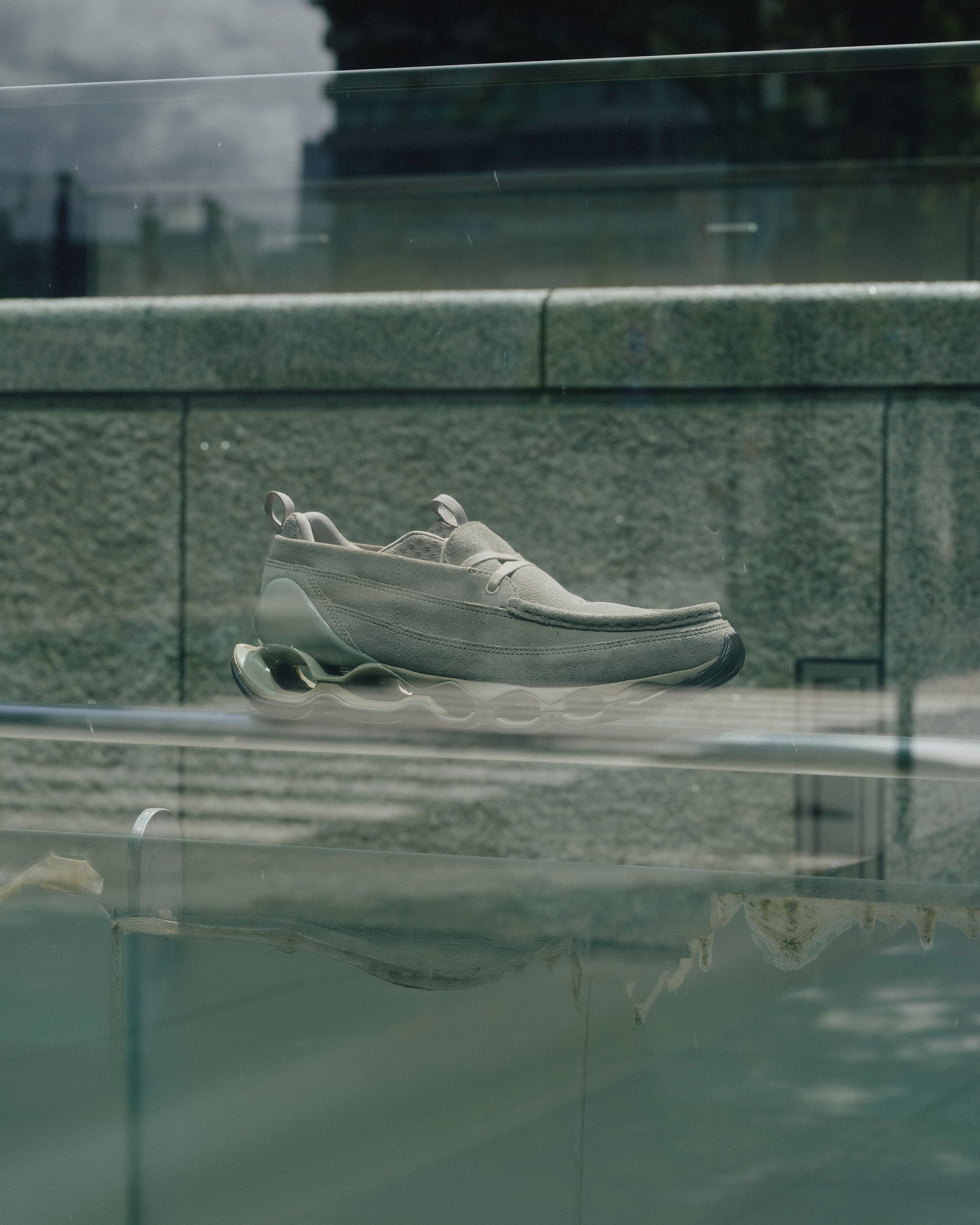 販売について】mizuno | WAVE PROPHECYソールを搭載したレザーシューズ