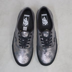 Authentic (Foil Suede Light Grey) #Silver [VN000D6GLTG]