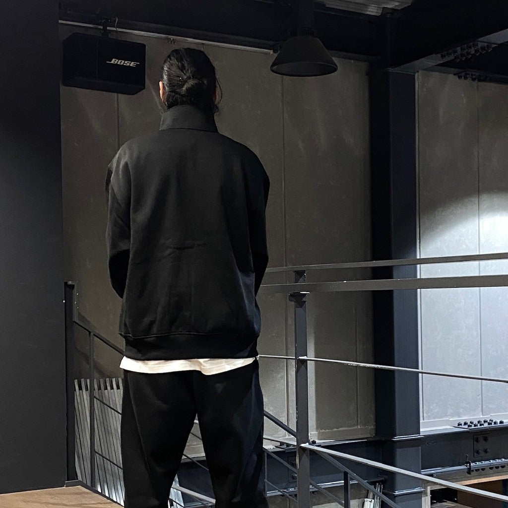 科技運動風拉鍊開襟衫 #黑色 [BE-54024W]