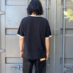 蜜桃奶油色T卹 #黑色 [SC2410-TS01]