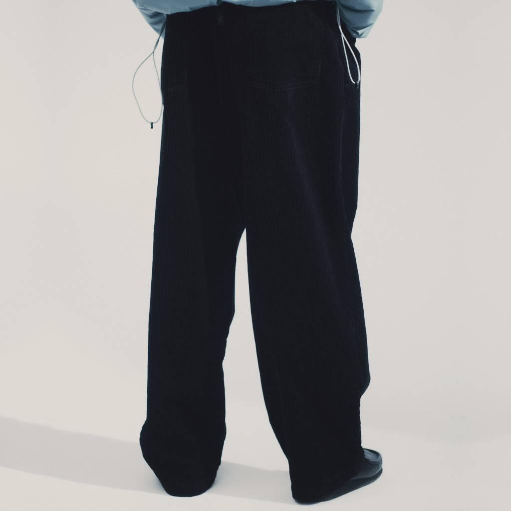 Corduroy Baggy Jeans #Black [SD26F-PT06]