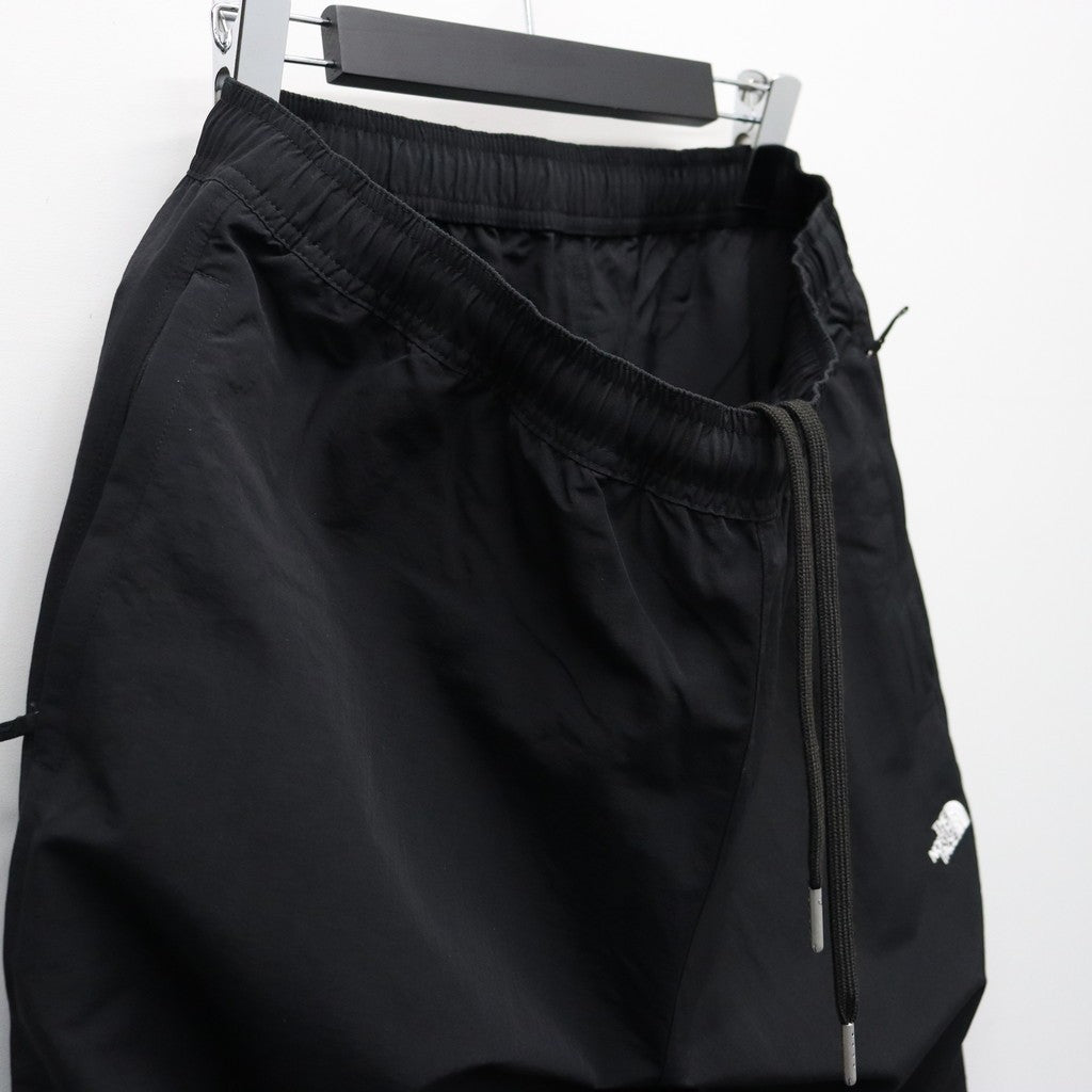 Versatile Pant #K / ブラック [NB32651]