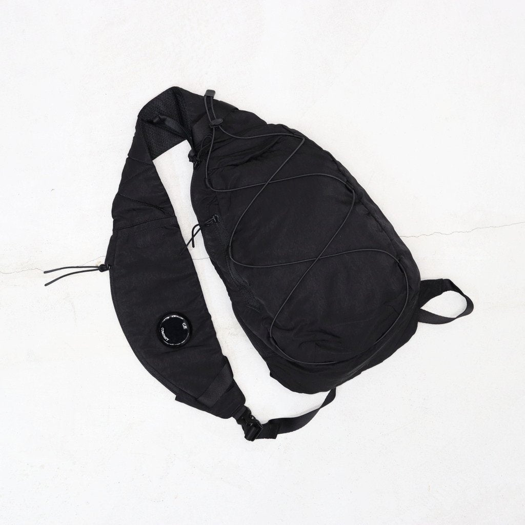 NYLON B CROSSBODY BACKPACK #BLACK 999 [RCCMAC735A-005269G]