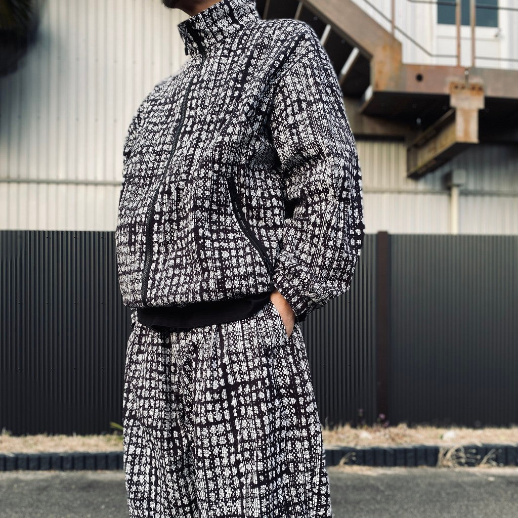 BLEEDING LOGO JACKET #Black [SS26-JK03]