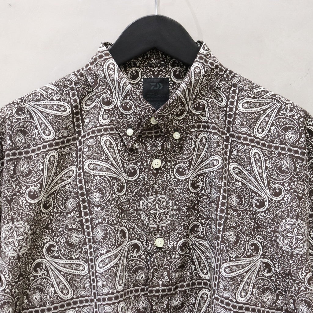 TECH BUTTON DOWN L/S SHIRT PAISLEY #BROWN [BE-81024]