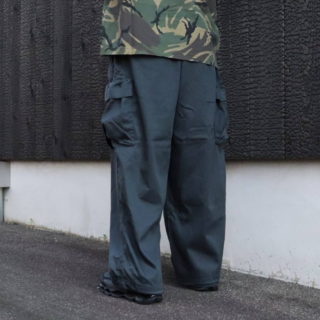 STRIPE BAGGY CARGO PANTS #Charcoal [SU26-B06]