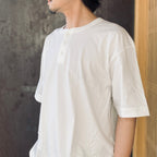 HEALTHKNIT | HENRY NECK T-SHIRT #WHITE [26SS-WMT-HK01]