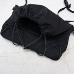TEXTURED TWILL DRAWSTRING SACOCHE #BLACK [FTT36261B0005]
