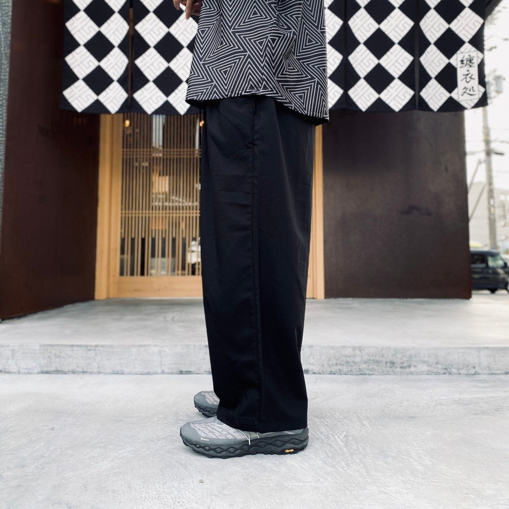 TRO BAGGY SLACKS #Black [SU26-B09]