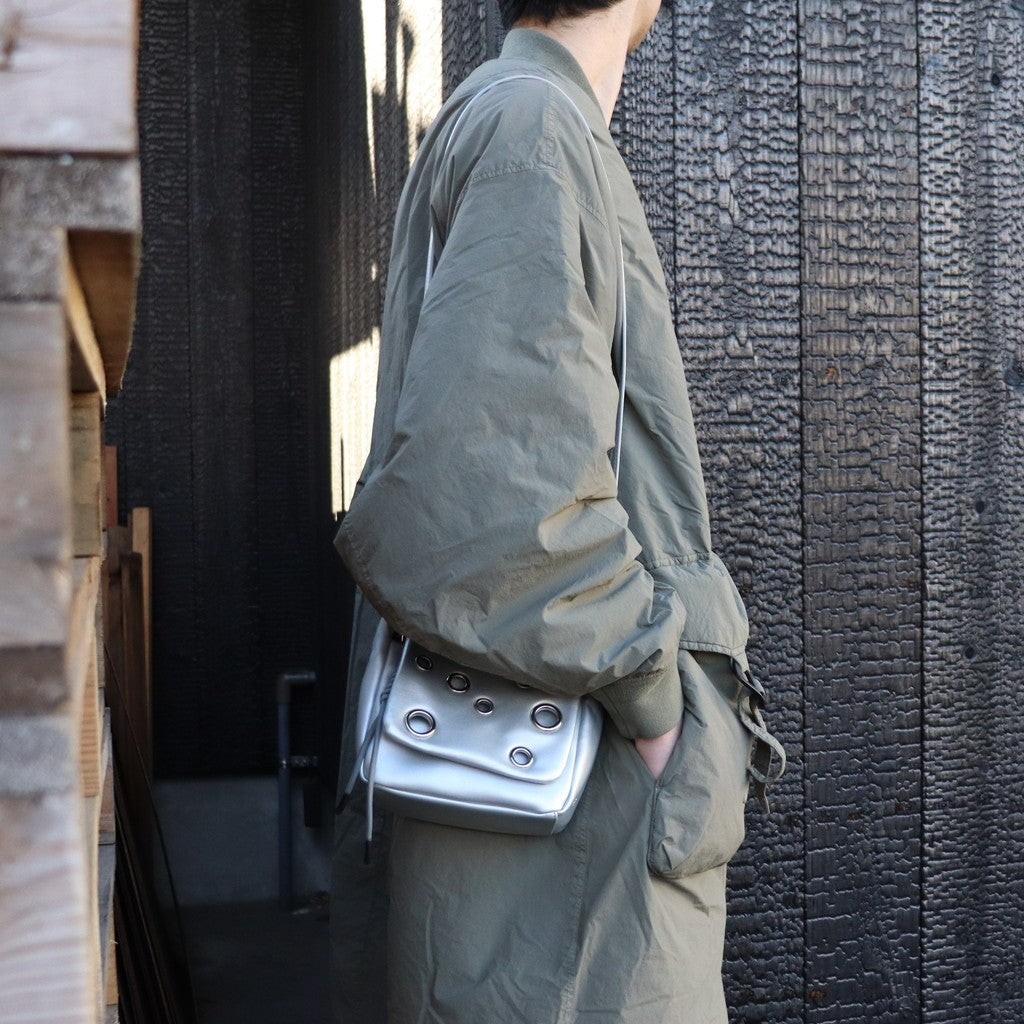 TECH LEATHER EYELET MINI POACH #SILVER [FEL34261B0006]