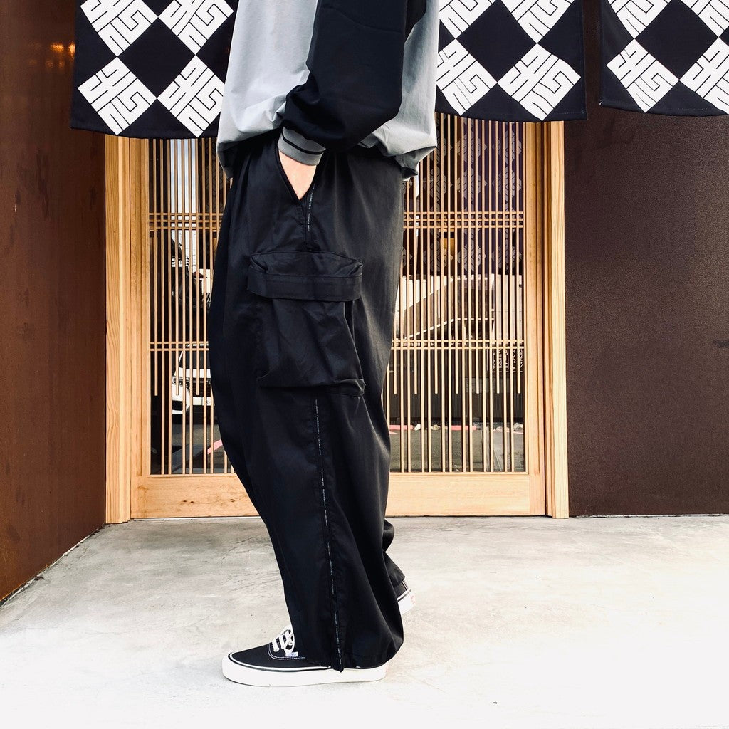 STRIPE BAGGY CARGO PANTS #Black [SU26-B06]