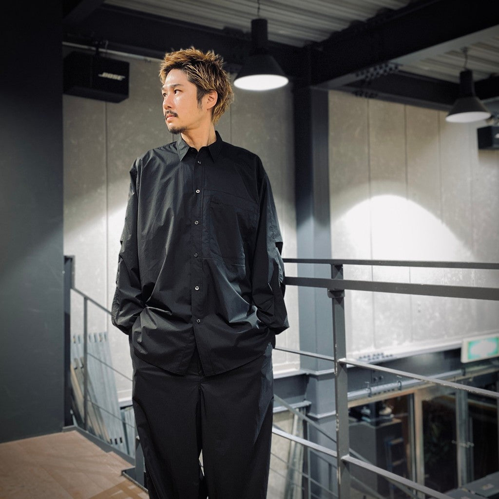 TECH TRAVEL SHIRT #BLACK [BE-64025]