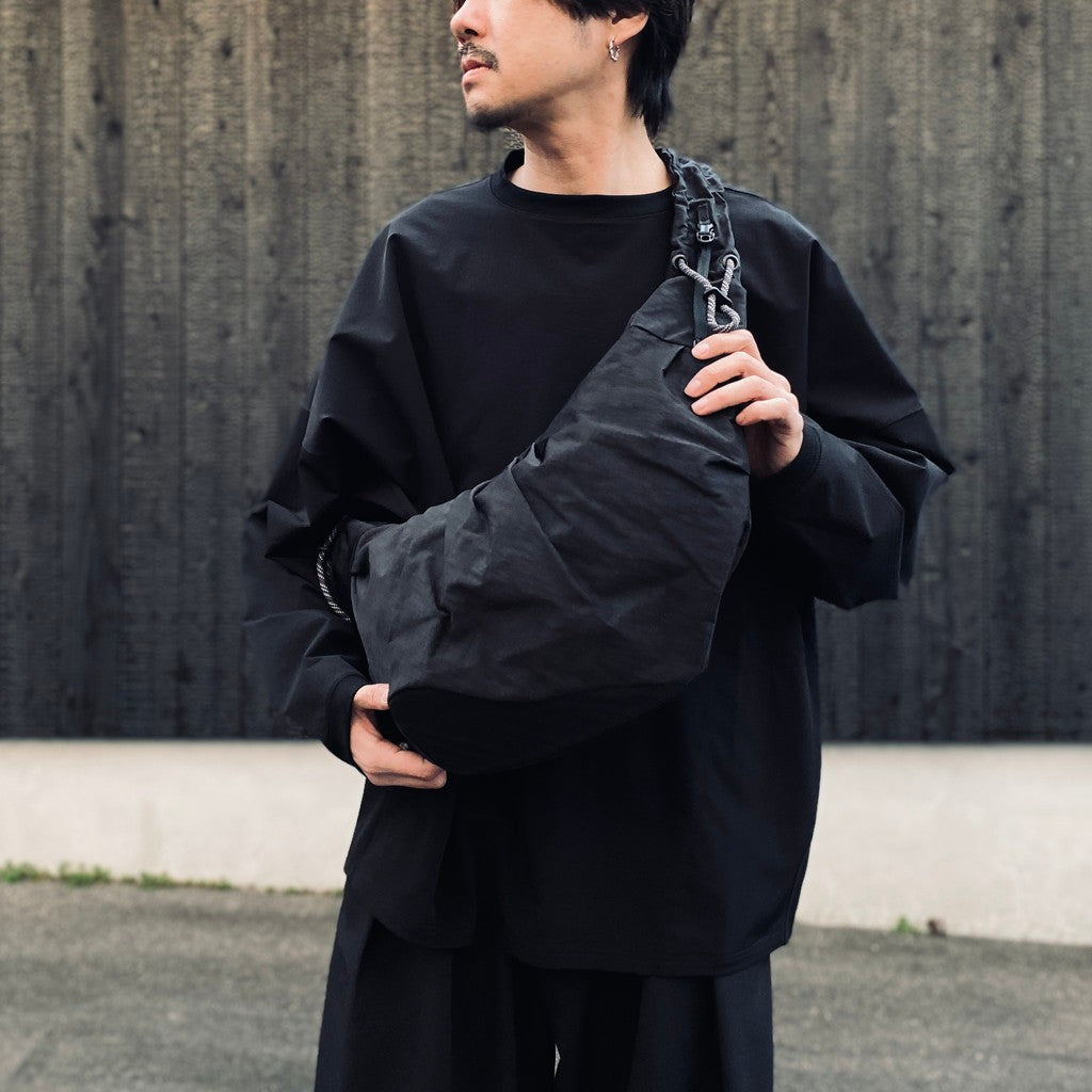 TEXTURED TWILL BODY BAG #BLACK [FTT36261B0008]