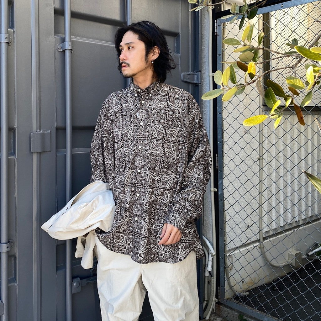 TECH BUTTON DOWN L/S SHIRT PAISLEY #BROWN [BE-81024]