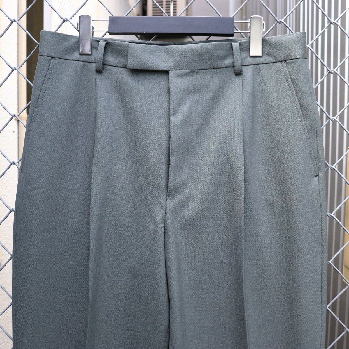 PLEATED TROUSERS -TYPE 2- #GRAY [24SS-WMP-TR14]