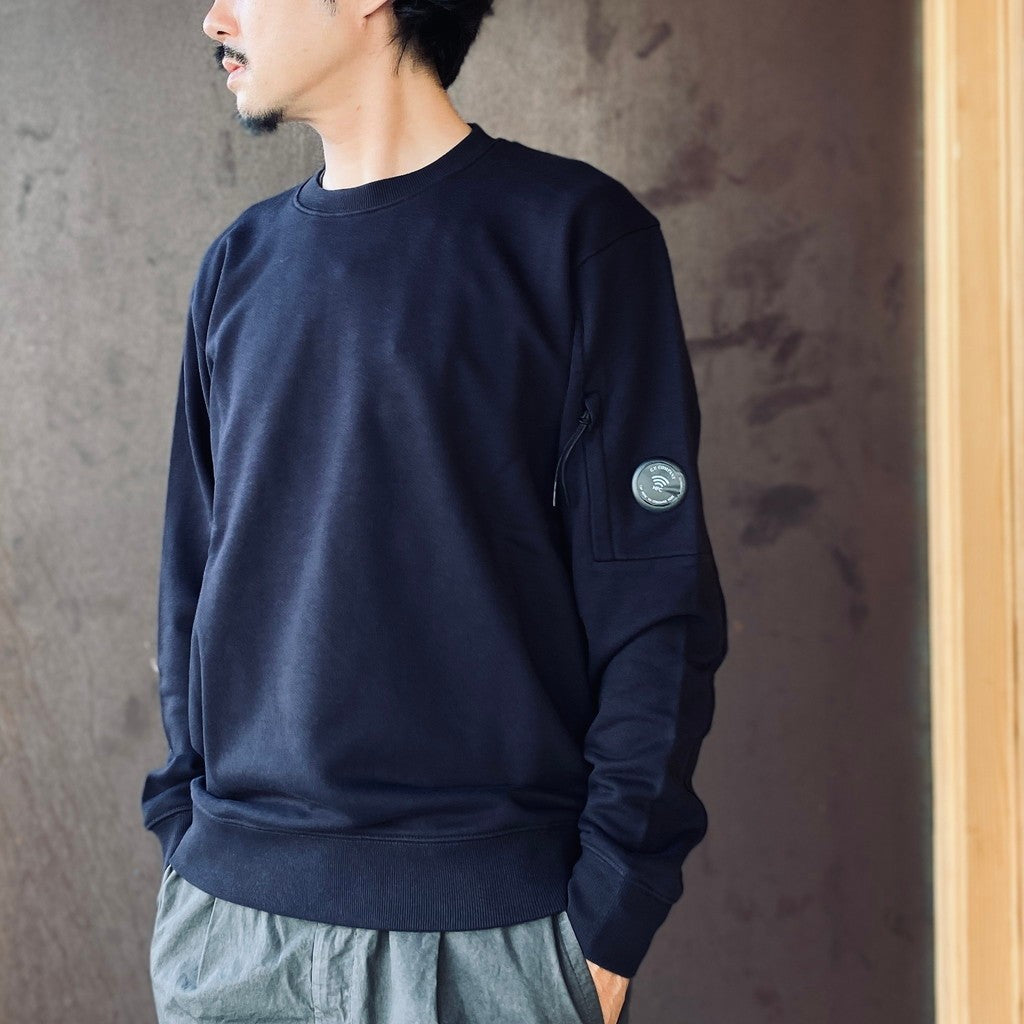 DIAGONAL RAISED FLEECE CREWNECK LENS SWEATSHIRT #TOTAL ECLIPSE 888 [RCCMSS713A-005086W-26FWP]