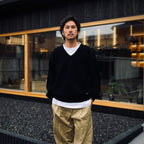 V NECK SWEATER #BLACK [25FW-WMK-KN09]