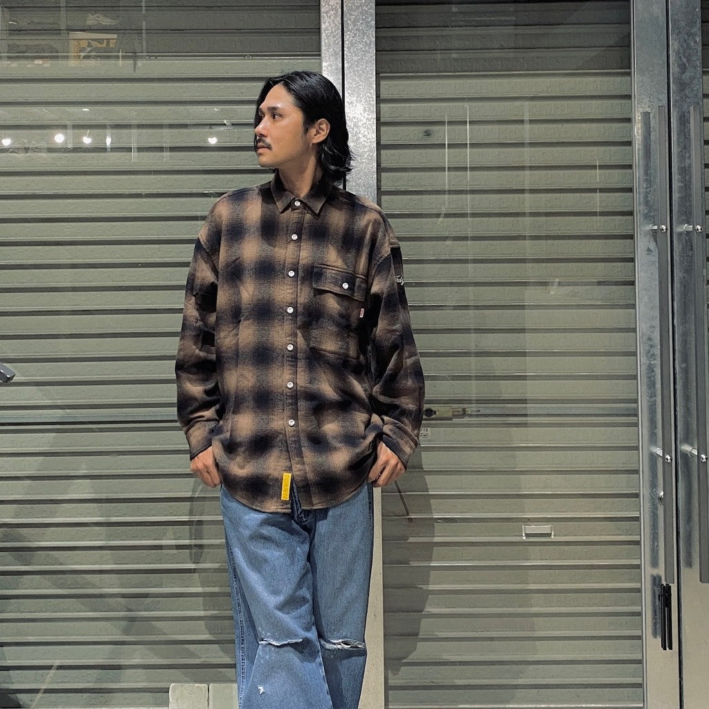 MAC SMOKY #BROWN [F32420-SH08]