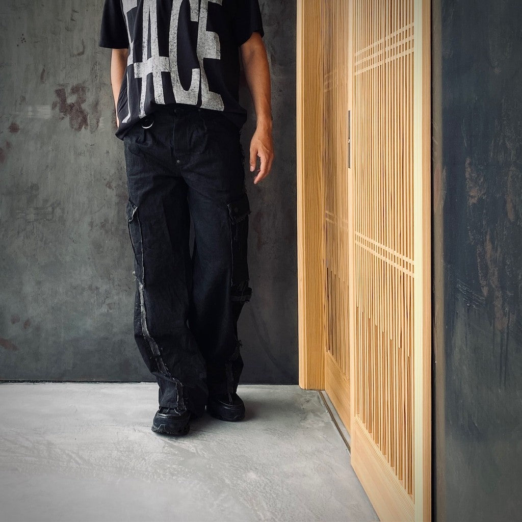 Slash Seam Twist Cargo Jeans (NOIR) #AGED BLACK [M-P1-PT21]