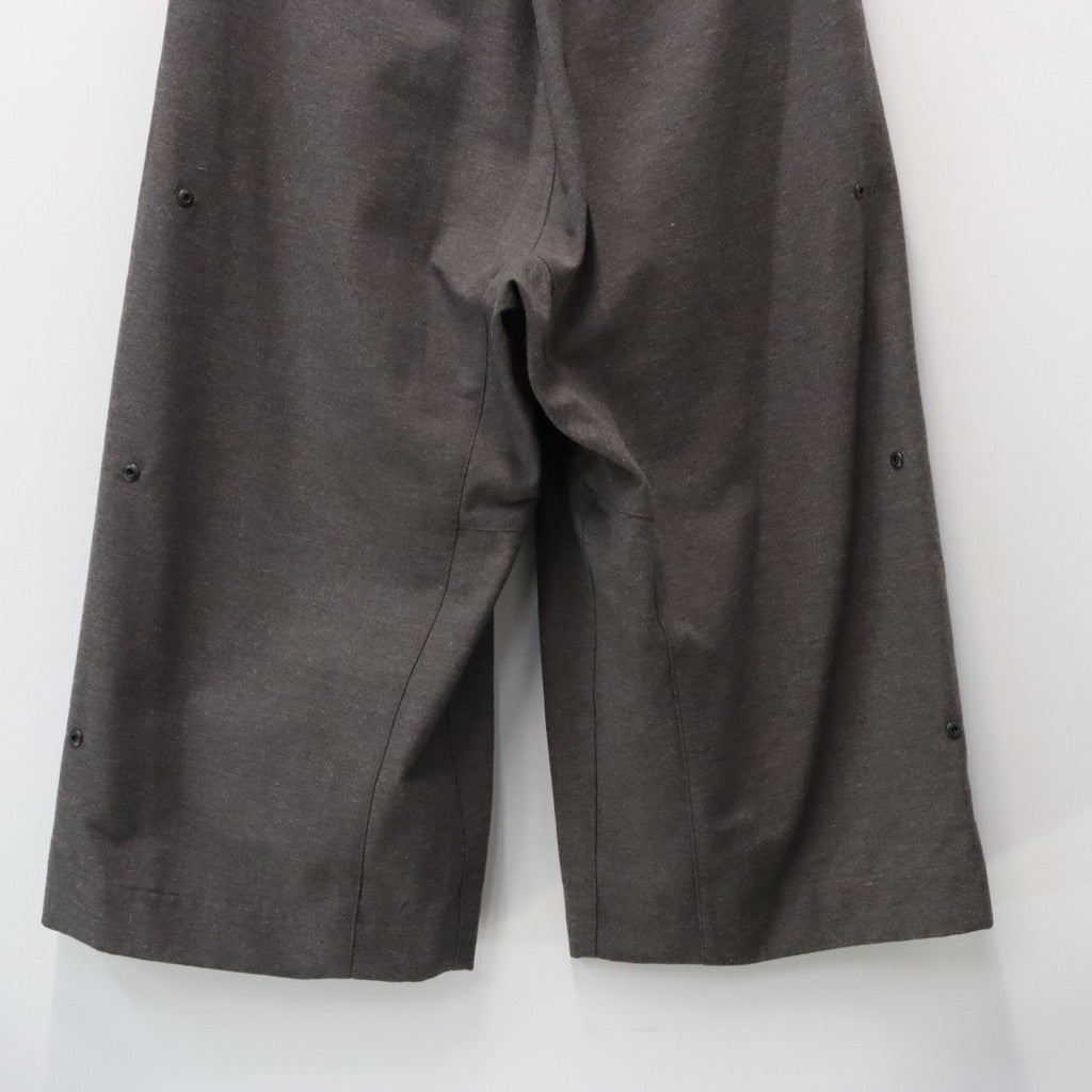 MORPH YI PANTS #CHARCOAL [JI-26AW-PT03-1]