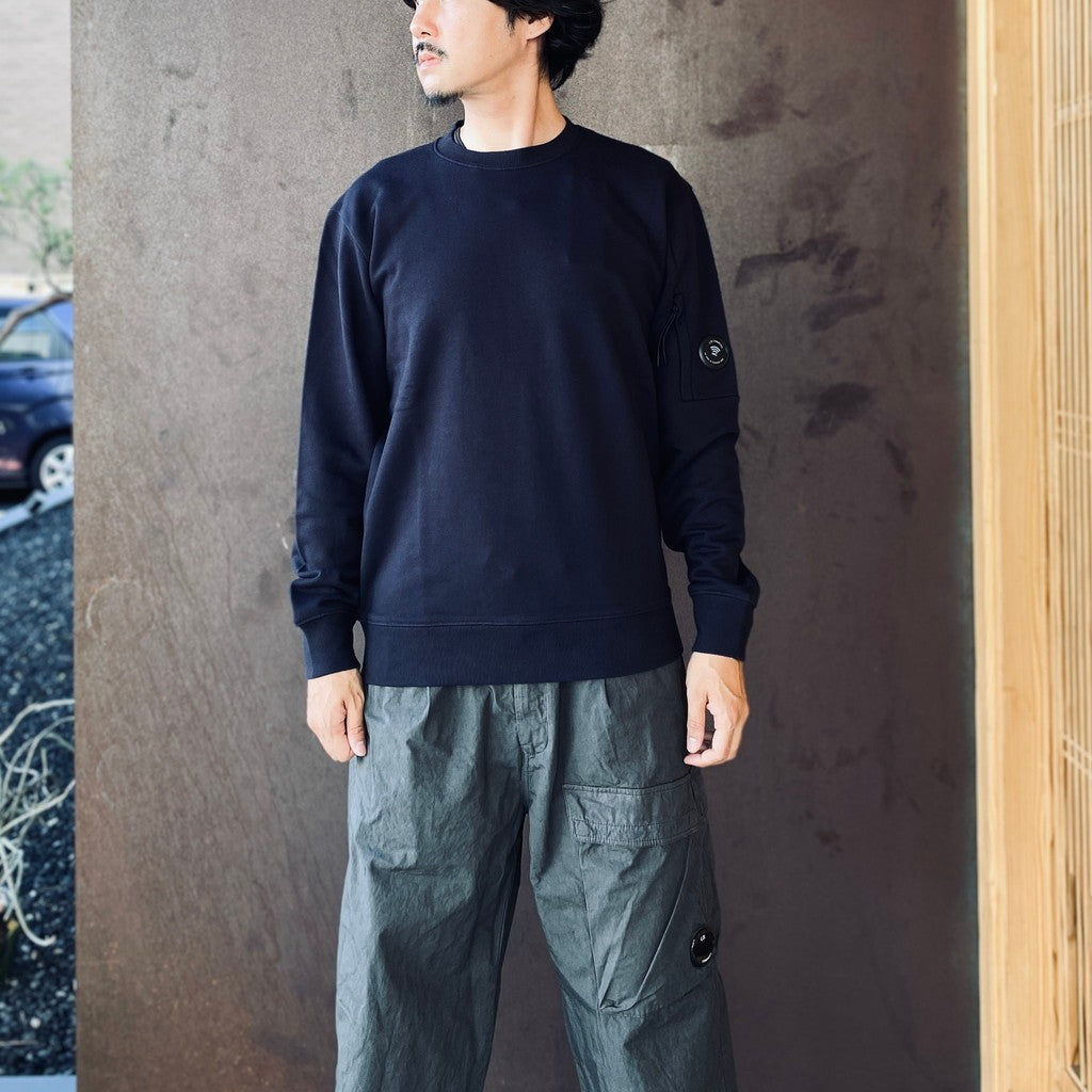 DIAGONAL RAISED FLEECE CREWNECK LENS SWEATSHIRT #TOTAL ECLIPSE 888 [RCCMSS713A-005086W-26FWP]