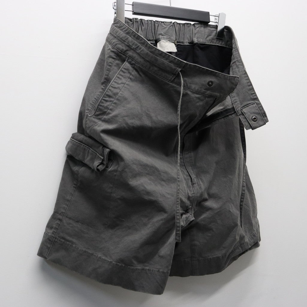 FANG SHORTS #CHARCOAL [JI-26SS-PT04]
