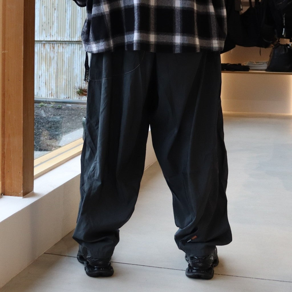 TIGHTBOOTH | “GTB-03P” SP 肩帶寬鬆休閒褲 #橄欖綠 [GOOPI-25AW-OCT-02]