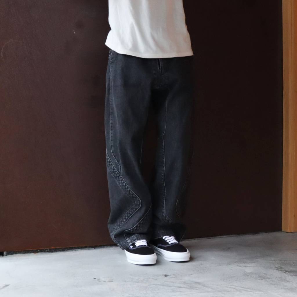LX Authentic Reissue 44 #BLACK/WHITE [VN000CQABA2]