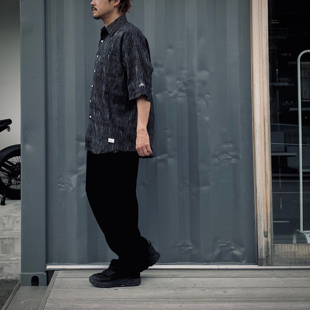 GIGATUCK #BLACK [F32510-SH12]