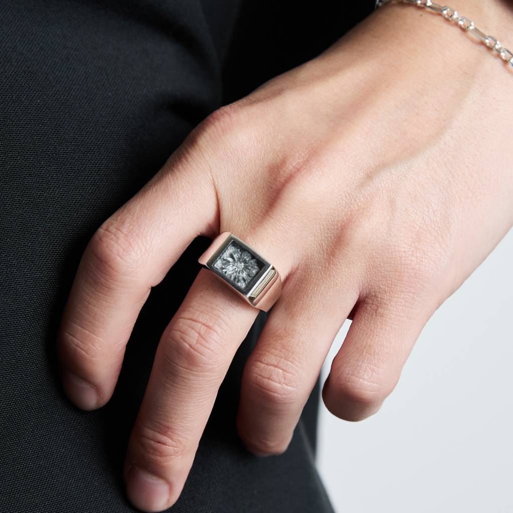 Signet Ring with Steel Gray Flower #SILVER [XOR117]