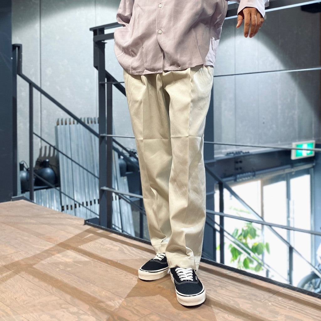 DOUBLE PLEATED CHINO TROUSERS #WHITE [23FW-WMP-PT01]
